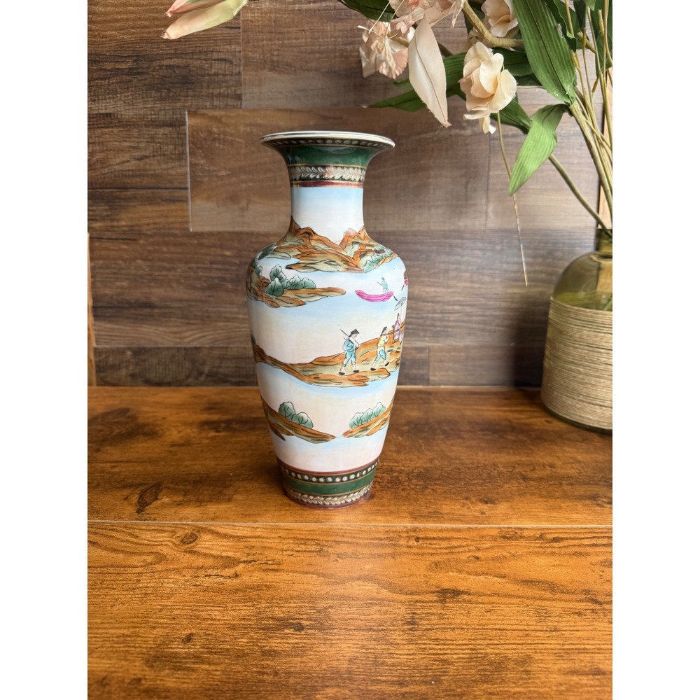 Winterthur Museum Chinese Export Porcelain Landscape Baluster Vase Chinoiserie
